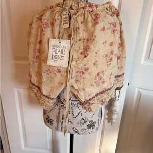 Magnolia Pearl Shorts #016 NWT